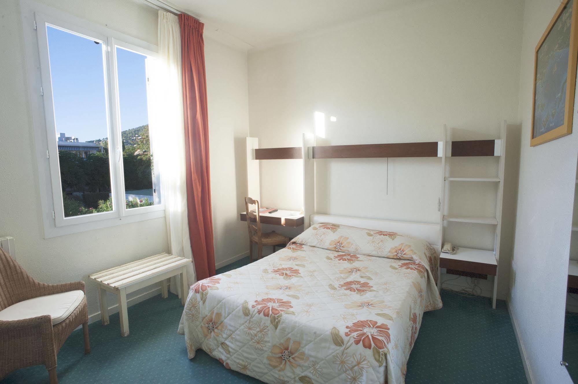 Hotel Le Richiardi การ์เกราน ภายนอก รูปภาพ