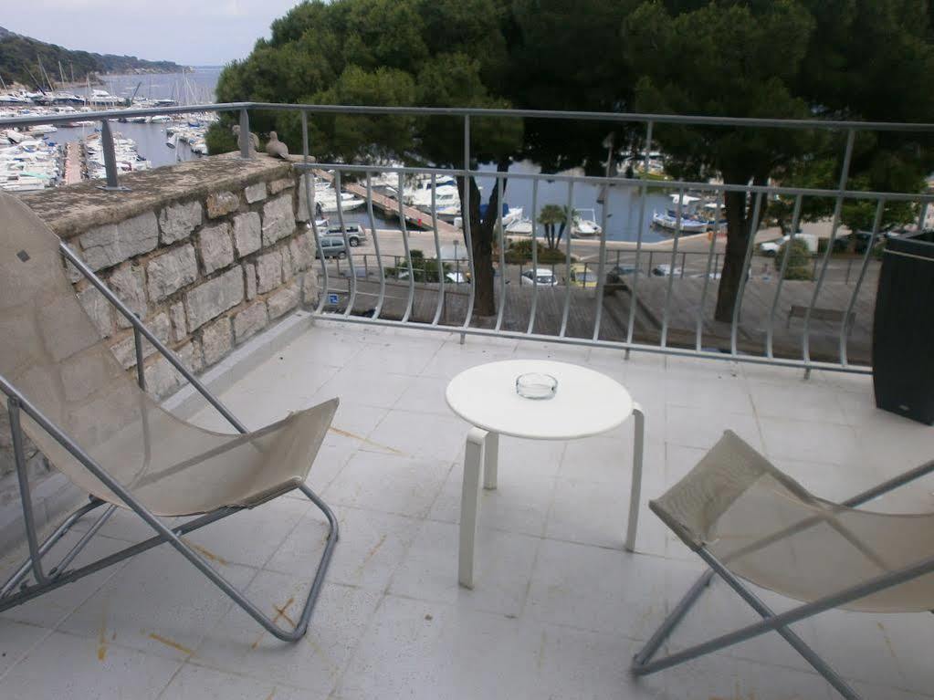 Hotel Le Richiardi การ์เกราน ภายนอก รูปภาพ